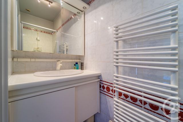 Maison à vendre - 6 pièces - 262 m2 - Bron - 69 - RHONE-ALPES