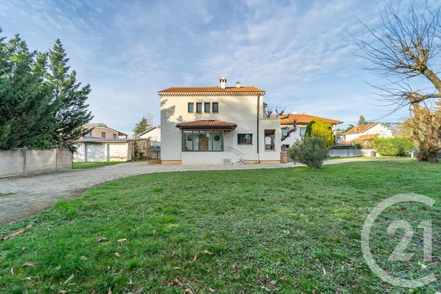 Maison à vendre - 6 pièces - 262 m2 - Bron - 69 - RHONE-ALPES