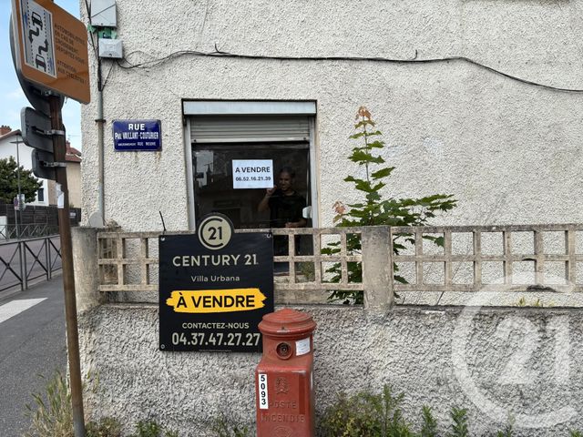 Appartement F3 à vendre - 3 pièces - 70 m2 - Pierre Benite - 69 - RHONE-ALPES