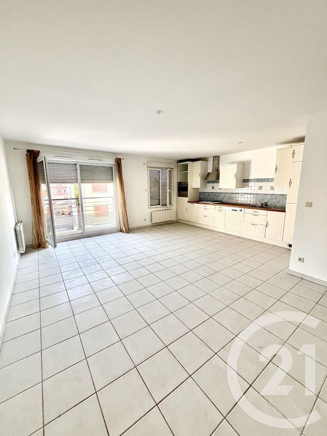 Appartement F2 à vendre - 2 pièces - 60 m2 - Vaulx En Velin - 69 - RHONE-ALPES