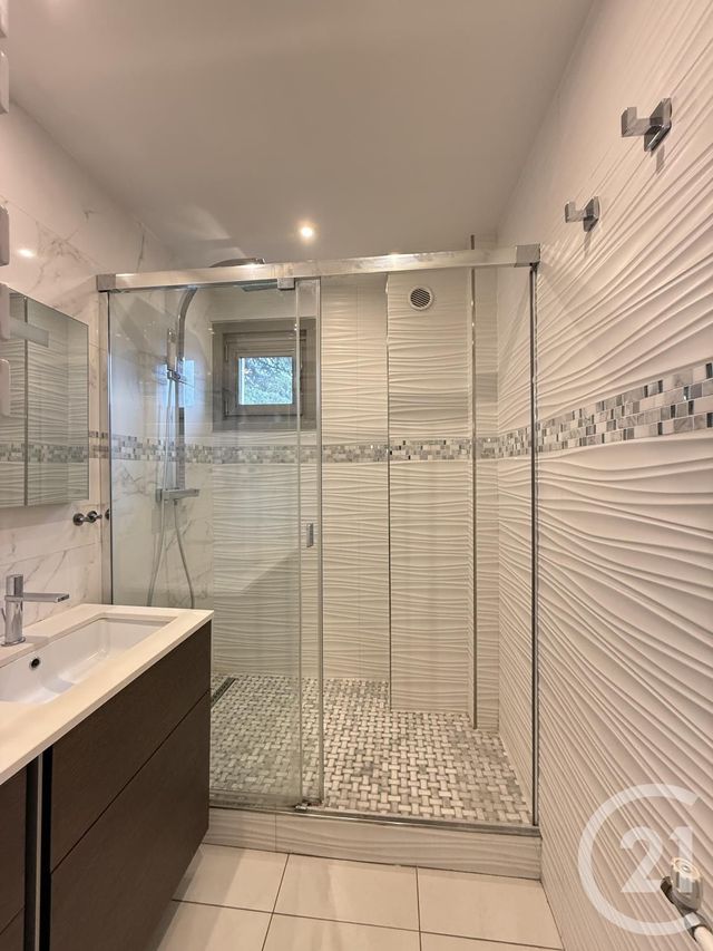 Appartement F4 &agrave; vendre - 4 pi&egrave;ces - 78,41 m2 - Villeurbanne - 69 - RHONE-ALPES