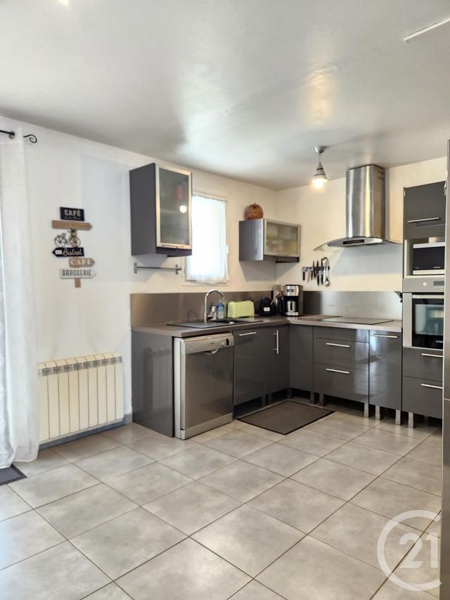 Maison à vendre - 4 pièces - 75 m2 - Vaulx En Velin - 69 - RHONE-ALPES