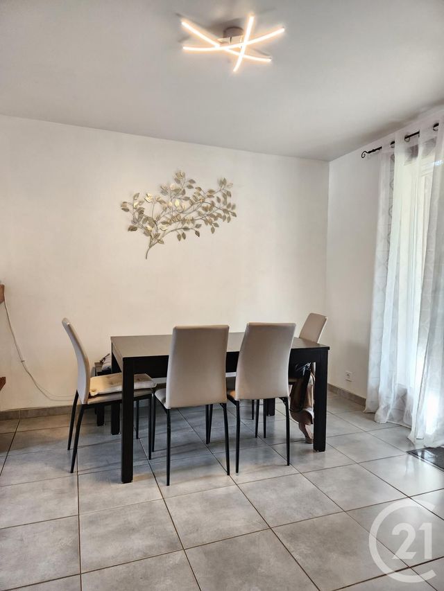 Maison à vendre - 4 pièces - 75 m2 - Vaulx En Velin - 69 - RHONE-ALPES