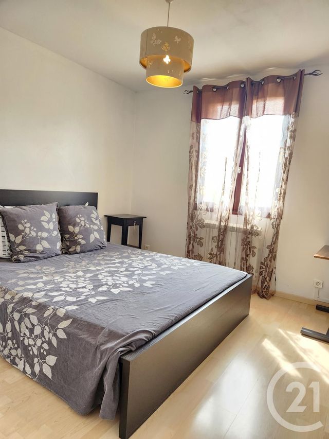 Maison à vendre - 4 pièces - 75 m2 - Vaulx En Velin - 69 - RHONE-ALPES