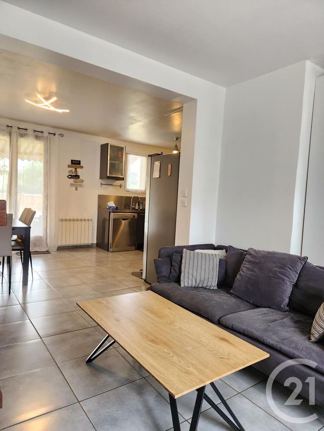 Maison à vendre - 4 pièces - 75 m2 - Vaulx En Velin - 69 - RHONE-ALPES