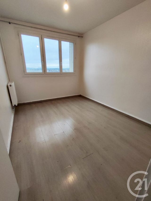 Afficher la photo en grand Appartement F4 à vendre - 4 pièces - 70 m2 - Villeurbanne - 69 - RHONE-ALPES