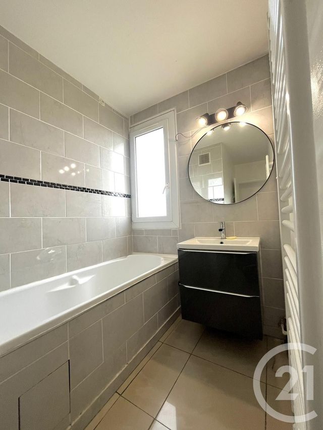 Appartement F4 &agrave; vendre - 4 pi&egrave;ces - 70 m2 - Villeurbanne - 69 - RHONE-ALPES