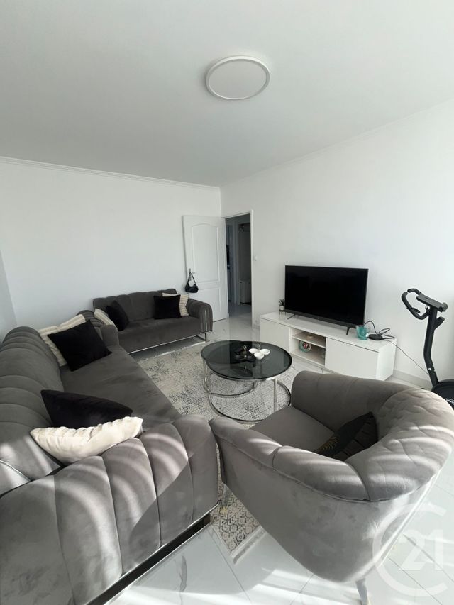 Appartement F4 à vendre - 4 pièces - 66,30 m2 - Meyzieu - 69 - RHONE-ALPES