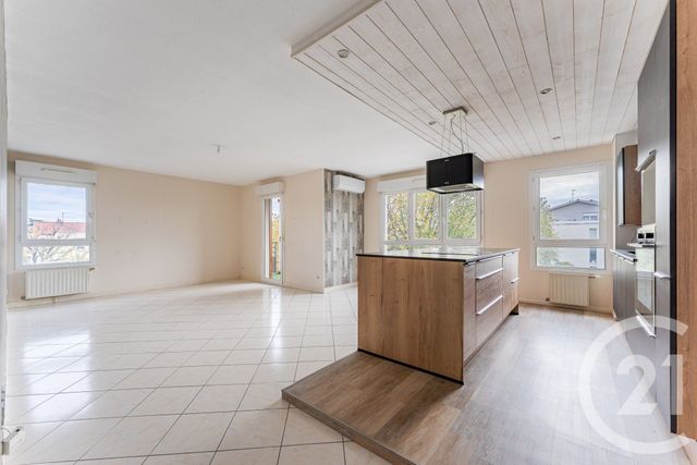 Appartement F4 à vendre ST FONS