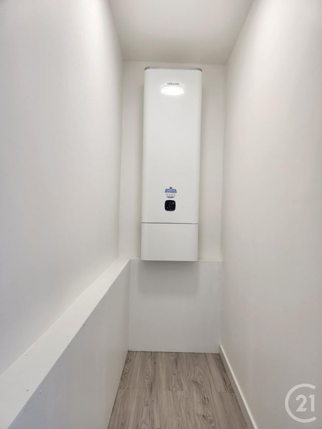 Appartement F4 à vendre - 4 pièces - 84,60 m2 - St Fons - 69 - RHONE-ALPES