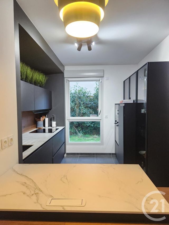 Appartement F3 &agrave; vendre - 4 pi&egrave;ces - 82 m2 - Villeurbanne - 69 - RHONE-ALPES