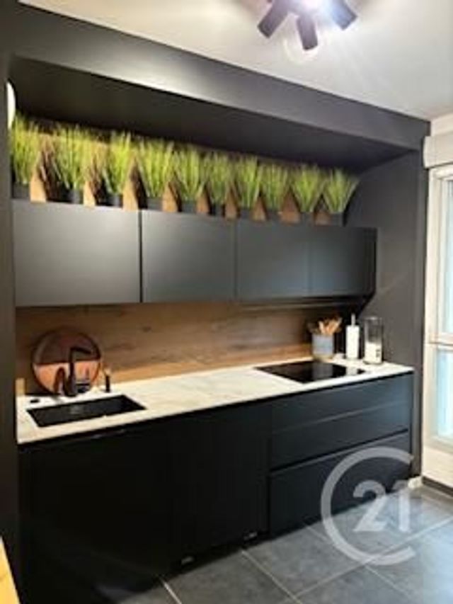 Appartement F3 &agrave; vendre - 4 pi&egrave;ces - 82 m2 - Villeurbanne - 69 - RHONE-ALPES