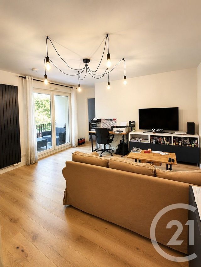 Appartement F2 &agrave; vendre - 2 pi&egrave;ces - 49,06 m2 - Vaulx En Velin - 69 - RHONE-ALPES