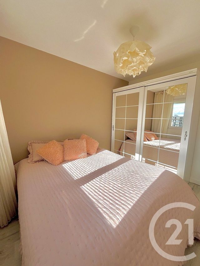 Appartement &agrave; vendre - 4 pi&egrave;ces - 66,67 m2 - Vaulx En Velin - 69 - RHONE-ALPES