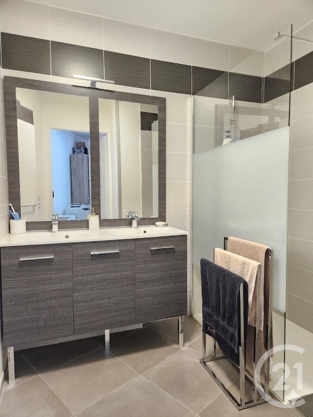 Appartement F4 &agrave; vendre - 4 pi&egrave;ces - 96,30 m2 - Villeurbanne - 69 - RHONE-ALPES