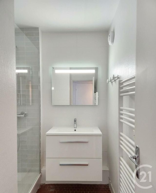 Appartement F3 &agrave; vendre - 3 pi&egrave;ces - 69,83 m2 - Villeurbanne - 69 - RHONE-ALPES