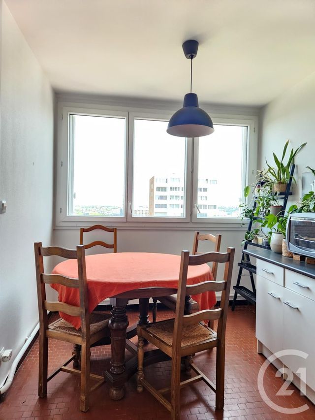 Appartement F3 &agrave; vendre - 3 pi&egrave;ces - 69,83 m2 - Villeurbanne - 69 - RHONE-ALPES