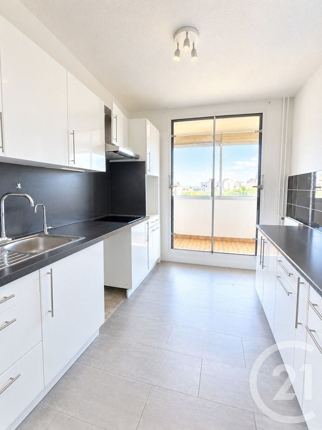 appartement - VAULX EN VELIN - 69