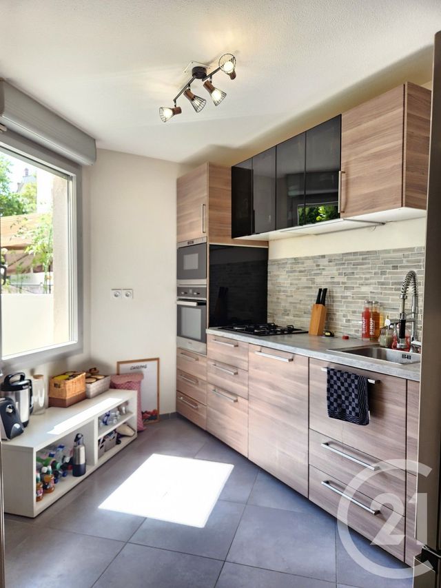 Appartement F3 &agrave; vendre - 3 pi&egrave;ces - 68,28 m2 - Villeurbanne - 69 - RHONE-ALPES