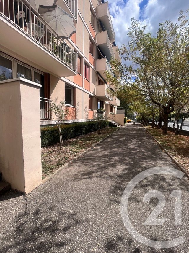 Appartement F3 &agrave; vendre - 3 pi&egrave;ces - 61,52 m2 - Villeurbanne - 69 - RHONE-ALPES