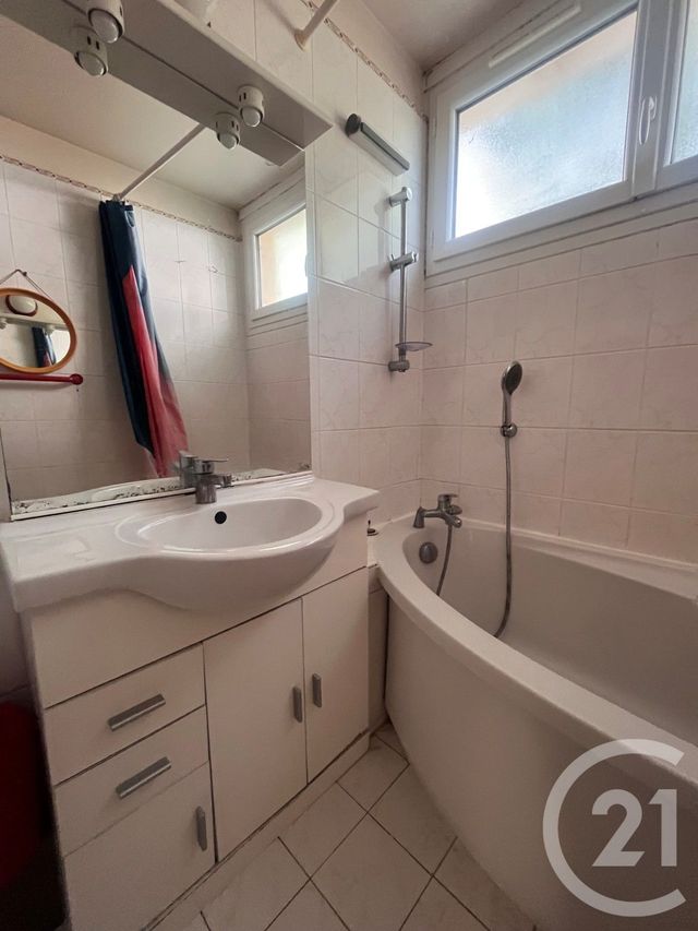 Appartement F3 &agrave; vendre - 3 pi&egrave;ces - 61,52 m2 - Villeurbanne - 69 - RHONE-ALPES